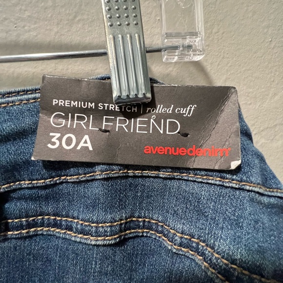 30W NWT Rolled Cuff Jeans, Girlfriend Premium Stretch - Picture 6 of 7